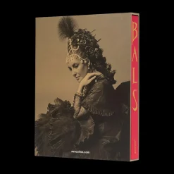 Bals: Legendary Costume Balls of the Twentieth Century